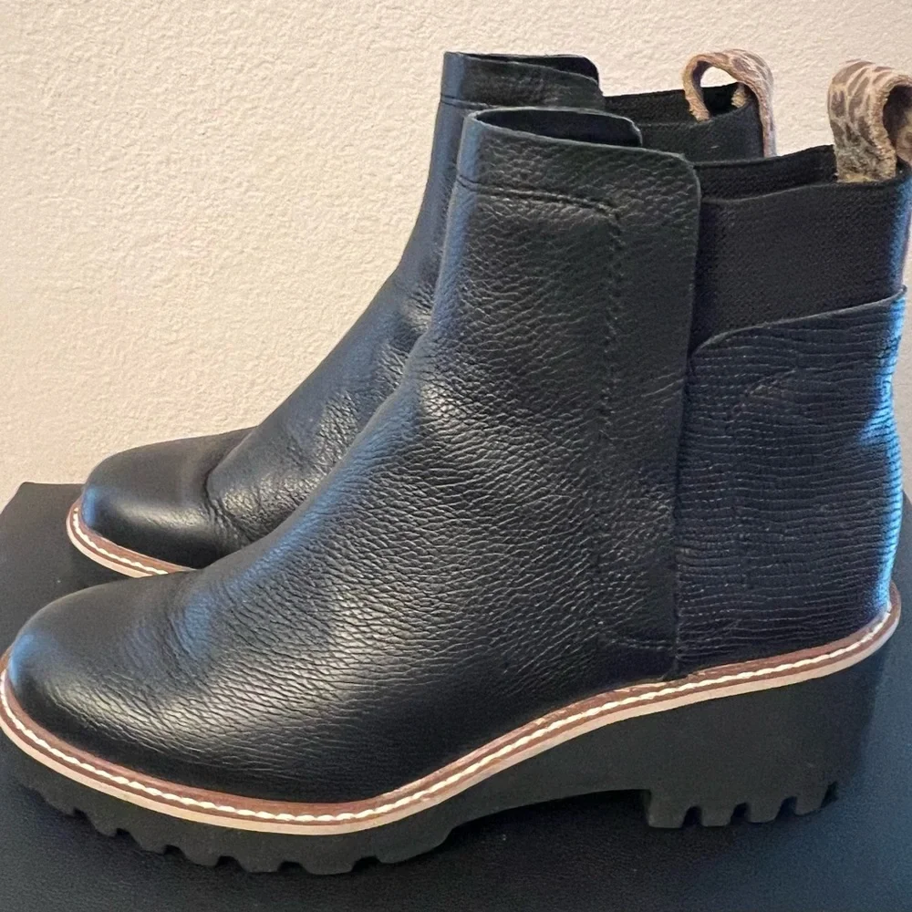 Dolce Vita Leather ankle boots. Size 8 - Picture 2 of 6